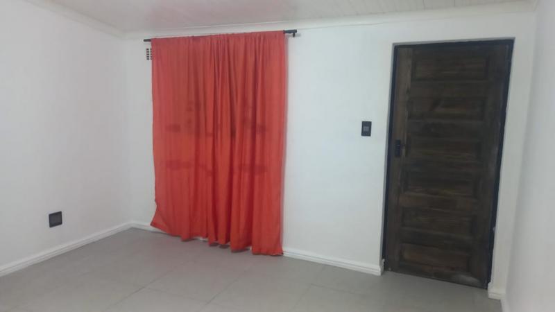 6 Bedroom Property for Sale in Ravensmead Western Cape